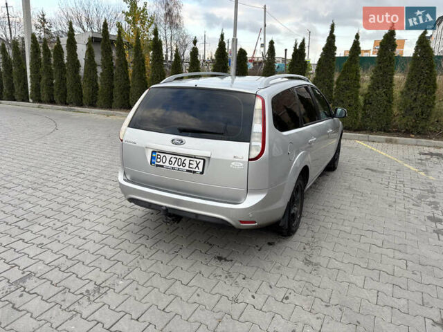 Серый Форд Фокус, объемом двигателя 1.56 л и пробегом 325 тыс. км за 5500 $, фото 4 на Automoto.ua