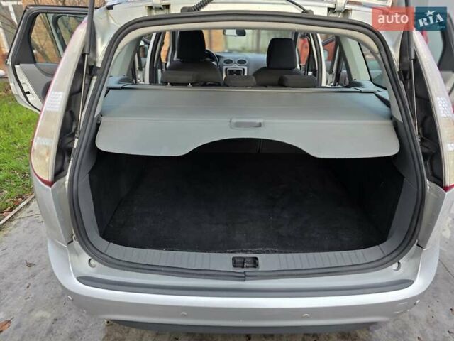 Сірий Форд Фокус, об'ємом двигуна 1.6 л та пробігом 237 тис. км за 5800 $, фото 27 на Automoto.ua