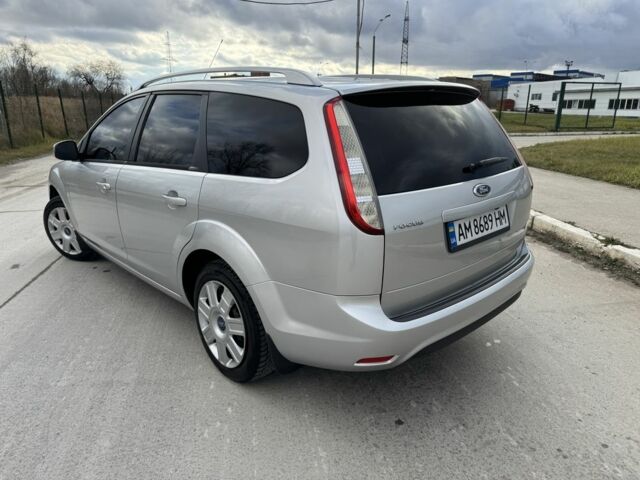 Серый Форд Фокус, объемом двигателя 1.6 л и пробегом 241 тыс. км за 6300 $, фото 6 на Automoto.ua