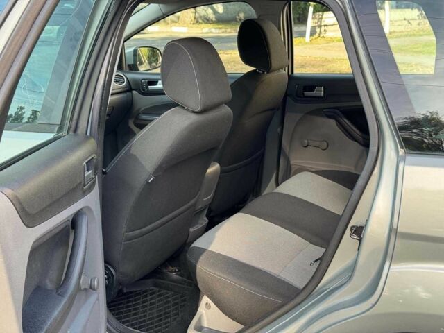 Сірий Форд Фокус, об'ємом двигуна 1.6 л та пробігом 300 тис. км за 5990 $, фото 9 на Automoto.ua