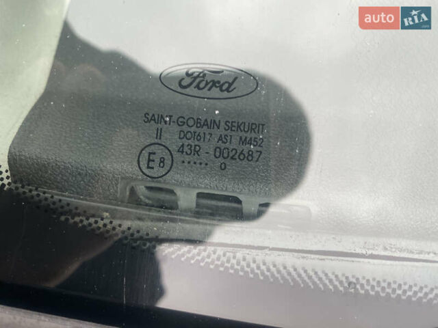 Серый Форд Фокус, объемом двигателя 1.56 л и пробегом 269 тыс. км за 5450 $, фото 5 на Automoto.ua