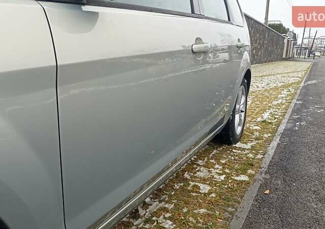 Серый Форд Фокус, объемом двигателя 1.6 л и пробегом 203 тыс. км за 5800 $, фото 10 на Automoto.ua