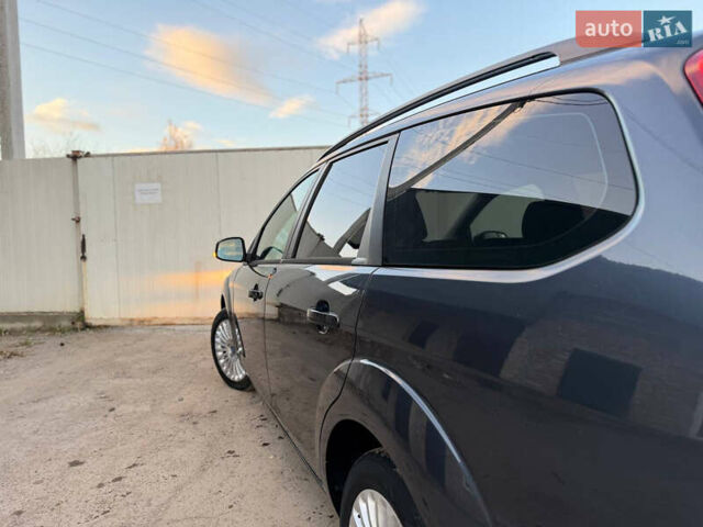 Серый Форд Фокус, объемом двигателя 1.6 л и пробегом 282 тыс. км за 5500 $, фото 29 на Automoto.ua