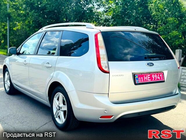 Серый Форд Фокус, объемом двигателя 1.6 л и пробегом 185 тыс. км за 6700 $, фото 4 на Automoto.ua