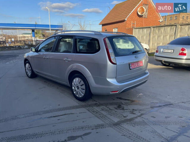 Сірий Форд Фокус, об'ємом двигуна 1.6 л та пробігом 236 тис. км за 5600 $, фото 2 на Automoto.ua