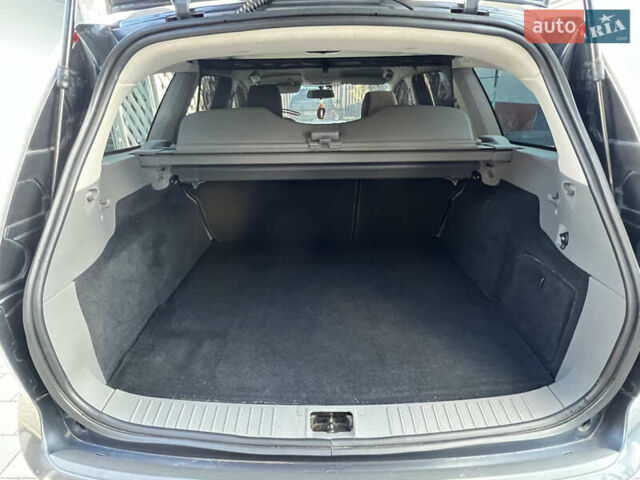 Серый Форд Фокус, объемом двигателя 1.6 л и пробегом 270 тыс. км за 5999 $, фото 61 на Automoto.ua