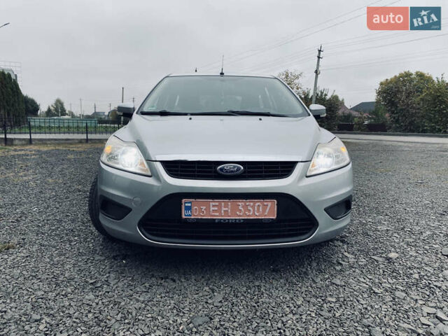 Сірий Форд Фокус, об'ємом двигуна 1.6 л та пробігом 303 тис. км за 6200 $, фото 22 на Automoto.ua