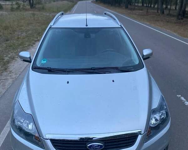 Серый Форд Фокус, объемом двигателя 1.6 л и пробегом 232 тыс. км за 5700 $, фото 2 на Automoto.ua