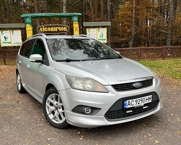 Сірий Форд Фокус, об'ємом двигуна 1.56 л та пробігом 245 тис. км за 6200 $, фото 4 на Automoto.ua