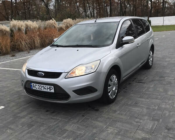 Серый Форд Фокус, объемом двигателя 1.56 л и пробегом 326 тыс. км за 5900 $, фото 1 на Automoto.ua