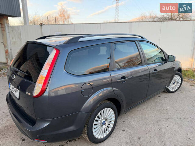 Серый Форд Фокус, объемом двигателя 1.6 л и пробегом 282 тыс. км за 5500 $, фото 20 на Automoto.ua