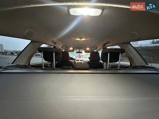 Сірий Форд Фокус, об'ємом двигуна 1.6 л та пробігом 276 тис. км за 5700 $, фото 10 на Automoto.ua