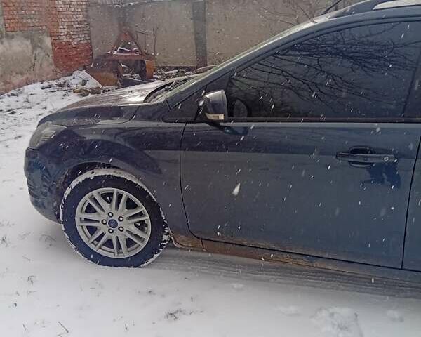 Серый Форд Фокус, объемом двигателя 1.56 л и пробегом 248 тыс. км за 5999 $, фото 1 на Automoto.ua