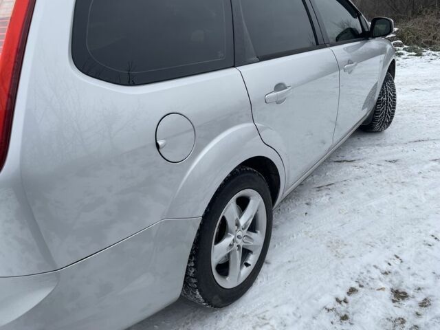 Сірий Форд Фокус, об'ємом двигуна 1.8 л та пробігом 279 тис. км за 6100 $, фото 9 на Automoto.ua