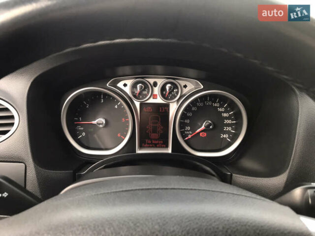 Серый Форд Фокус, объемом двигателя 1.56 л и пробегом 326 тыс. км за 5900 $, фото 18 на Automoto.ua