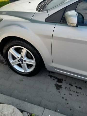 Серый Форд Фокус, объемом двигателя 1.6 л и пробегом 219 тыс. км за 6100 $, фото 3 на Automoto.ua