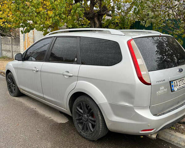 Серый Форд Фокус, объемом двигателя 1.6 л и пробегом 273 тыс. км за 4000 $, фото 6 на Automoto.ua