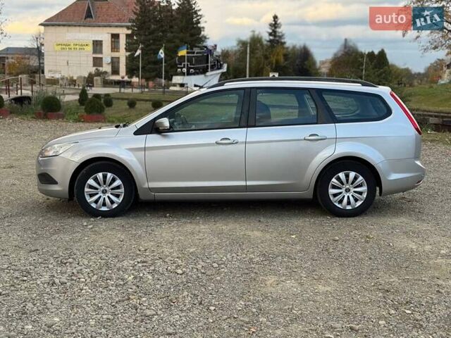 Сірий Форд Фокус, об'ємом двигуна 1.6 л та пробігом 228 тис. км за 4850 $, фото 6 на Automoto.ua
