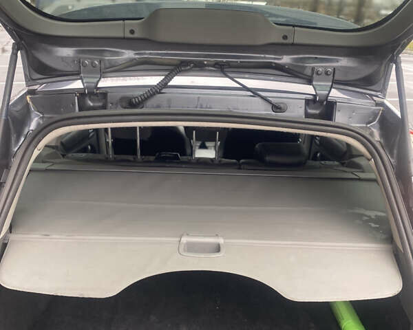 Серый Форд Фокус, объемом двигателя 1.56 л и пробегом 269 тыс. км за 5450 $, фото 18 на Automoto.ua