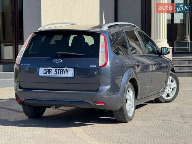 Серый Форд Фокус, объемом двигателя 1.56 л и пробегом 276 тыс. км за 5500 $, фото 16 на Automoto.ua