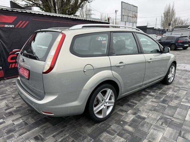 Серый Форд Фокус, объемом двигателя 1.6 л и пробегом 156 тыс. км за 6850 $, фото 12 на Automoto.ua