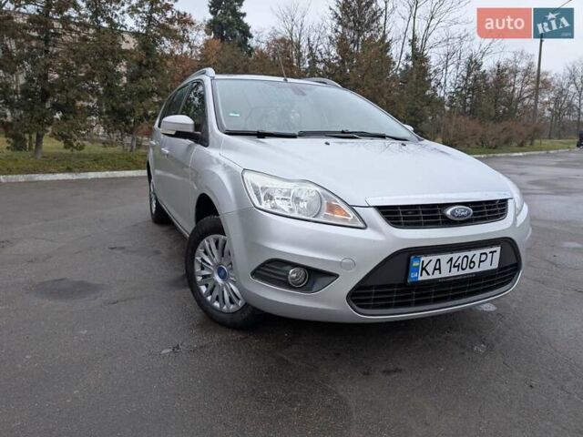 Серый Форд Фокус, объемом двигателя 1.6 л и пробегом 241 тыс. км за 6200 $, фото 9 на Automoto.ua