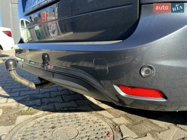 Серый Форд Фокус, объемом двигателя 1.6 л и пробегом 270 тыс. км за 5999 $, фото 20 на Automoto.ua