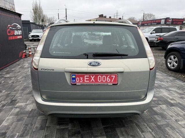 Серый Форд Фокус, объемом двигателя 1.6 л и пробегом 156 тыс. км за 6850 $, фото 10 на Automoto.ua