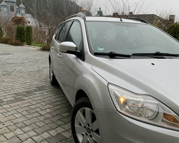 Сірий Форд Фокус, об'ємом двигуна 1.6 л та пробігом 203 тис. км за 6250 $, фото 17 на Automoto.ua