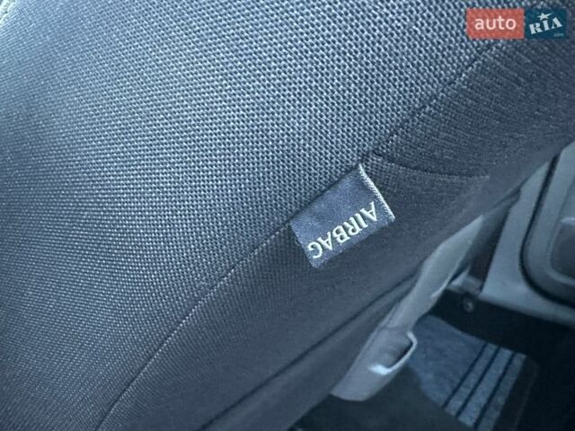 Сірий Форд Фокус, об'ємом двигуна 1.6 л та пробігом 220 тис. км за 6999 $, фото 78 на Automoto.ua