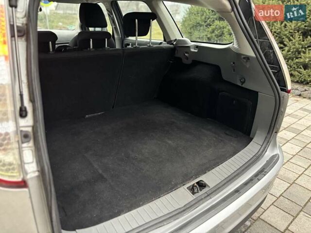 Серый Форд Фокус, объемом двигателя 1.6 л и пробегом 206 тыс. км за 5800 $, фото 22 на Automoto.ua