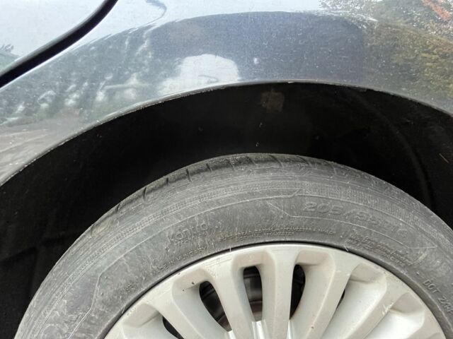 Серый Форд Фокус, объемом двигателя 1.6 л и пробегом 280 тыс. км за 6200 $, фото 10 на Automoto.ua