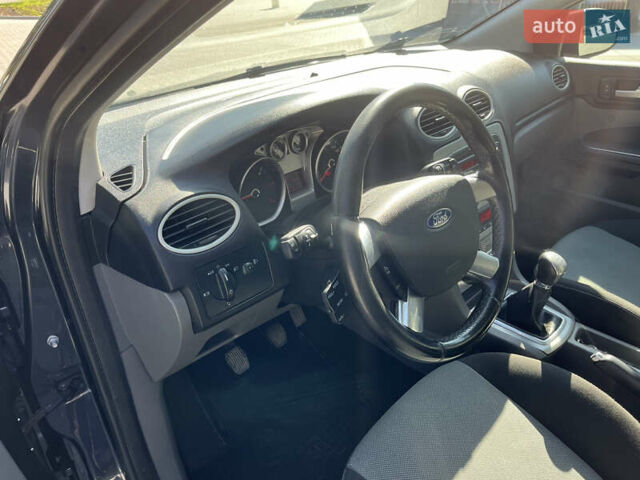Сірий Форд Фокус, об'ємом двигуна 1.8 л та пробігом 277 тис. км за 6190 $, фото 8 на Automoto.ua
