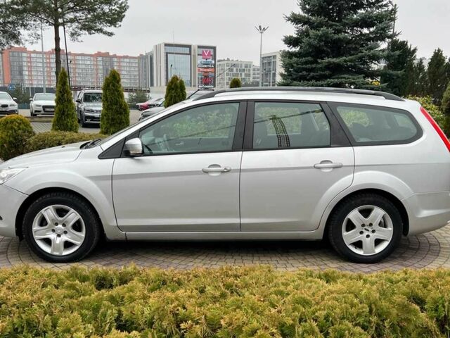 Серый Форд Фокус, объемом двигателя 1.5 л и пробегом 175 тыс. км за 5400 $, фото 3 на Automoto.ua