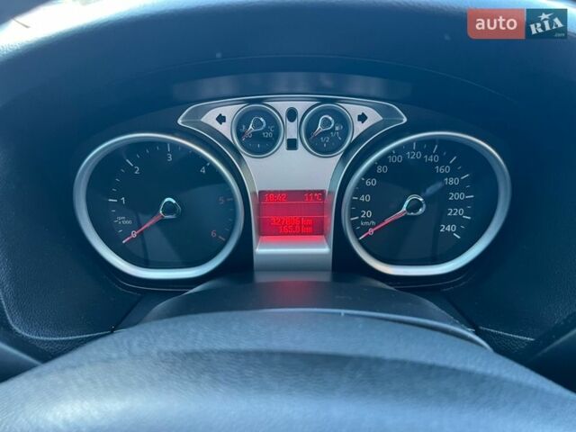 Сірий Форд Фокус, об'ємом двигуна 1.6 л та пробігом 327 тис. км за 5400 $, фото 23 на Automoto.ua