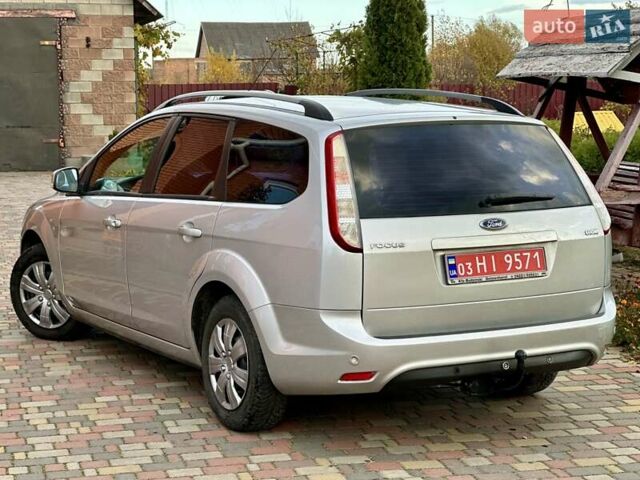 Серый Форд Фокус, объемом двигателя 1.6 л и пробегом 232 тыс. км за 6300 $, фото 8 на Automoto.ua