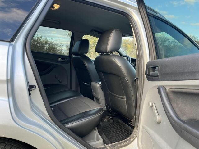 Сірий Форд Фокус, об'ємом двигуна 0 л та пробігом 270 тис. км за 5300 $, фото 7 на Automoto.ua