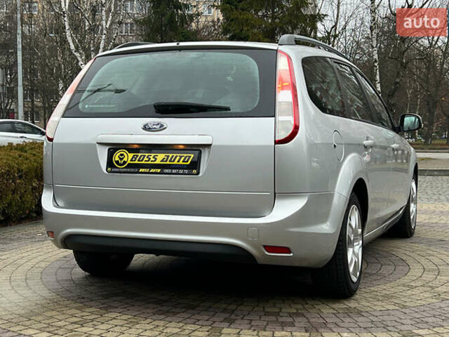 Серый Форд Фокус, объемом двигателя 1.56 л и пробегом 175 тыс. км за 5400 $, фото 6 на Automoto.ua