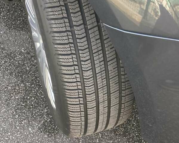 Серый Форд Фокус, объемом двигателя 1.6 л и пробегом 228 тыс. км за 6999 $, фото 38 на Automoto.ua