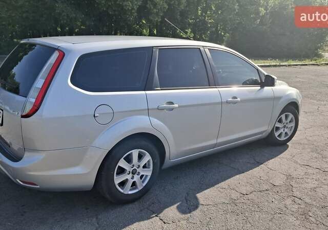 Сірий Форд Фокус, об'ємом двигуна 1.6 л та пробігом 368 тис. км за 5600 $, фото 8 на Automoto.ua