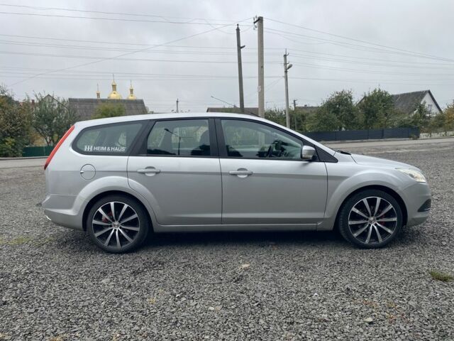 Серый Форд Фокус, объемом двигателя 1.6 л и пробегом 302 тыс. км за 5999 $, фото 6 на Automoto.ua