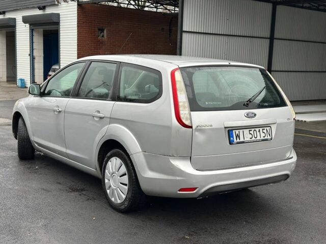 Серый Форд Фокус, объемом двигателя 1.6 л и пробегом 123 тыс. км за 2600 $, фото 3 на Automoto.ua