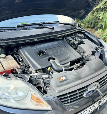 Сірий Форд Фокус, об'ємом двигуна 1.6 л та пробігом 246 тис. км за 5499 $, фото 10 на Automoto.ua