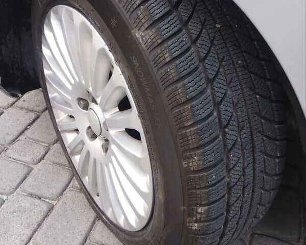 Серый Форд Фокус, объемом двигателя 1.6 л и пробегом 209 тыс. км за 4999 $, фото 12 на Automoto.ua