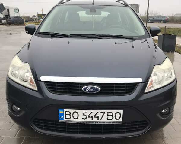 Серый Форд Фокус, объемом двигателя 1.6 л и пробегом 290 тыс. км за 6000 $, фото 2 на Automoto.ua