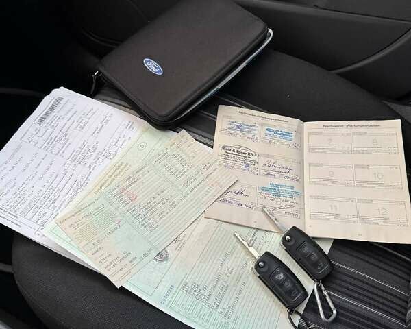 Сірий Форд Фокус, об'ємом двигуна 1.6 л та пробігом 228 тис. км за 4850 $, фото 26 на Automoto.ua