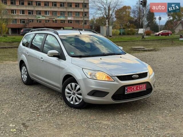 Сірий Форд Фокус, об'ємом двигуна 1.6 л та пробігом 228 тис. км за 4850 $, фото 7 на Automoto.ua