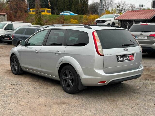 Сірий Форд Фокус, об'ємом двигуна 1.6 л та пробігом 300 тис. км за 5440 $, фото 7 на Automoto.ua