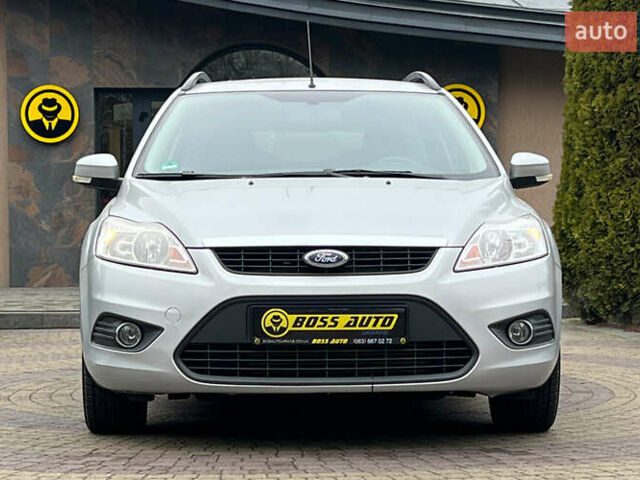 Серый Форд Фокус, объемом двигателя 1.56 л и пробегом 175 тыс. км за 5400 $, фото 1 на Automoto.ua