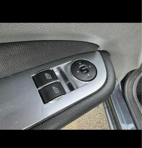 Сірий Форд Фокус, об'ємом двигуна 1.6 л та пробігом 232 тис. км за 5800 $, фото 15 на Automoto.ua